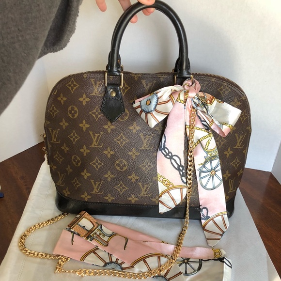 Louis Vuitton Handbags - SOLD ON ♏️